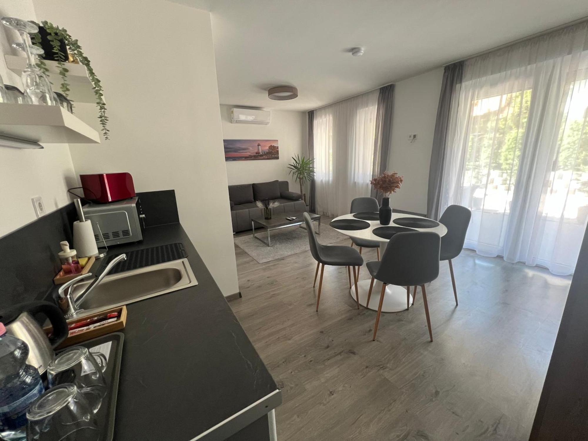 Sophia Apartman Goedoello Exterior foto